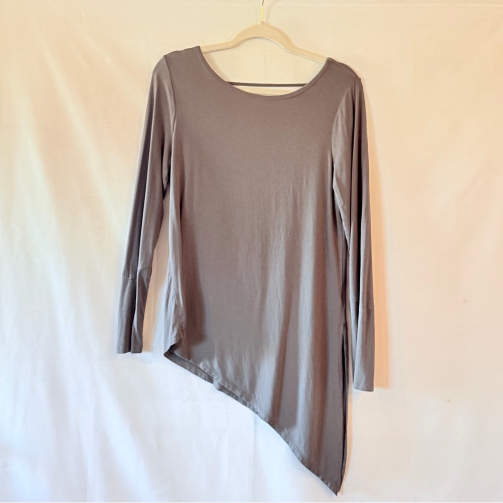 Like New Athleta 95% Modal Asymmetrical Gray Women's Backless Top Size Small